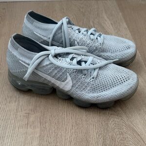 Nike Light Gray Flyknit Vapormax Shoes